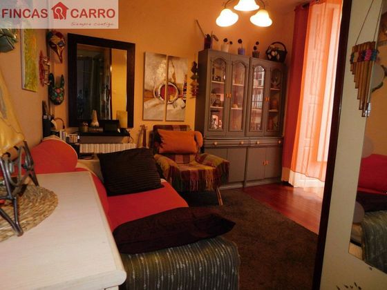 Foto 2 de Pis en venda a Centro - Echegaray de 3 habitacions amb balcó i calefacció
