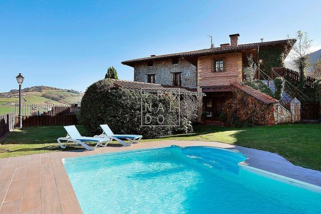 Foto 1 de Casa en venda a Zaldibia de 7 habitacions amb terrassa i piscina