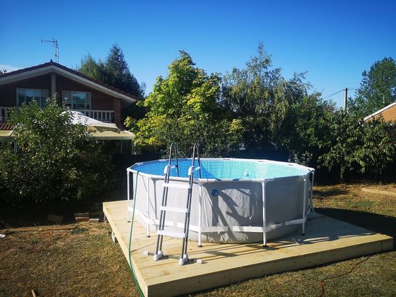 Foto 2 de Venta de chalet en Madrigalejo del Monte de 1 habitación con piscina y jardín