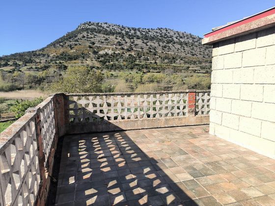 Foto 2 de Xalet en venda a Contreras de 10 habitacions amb terrassa i jardí