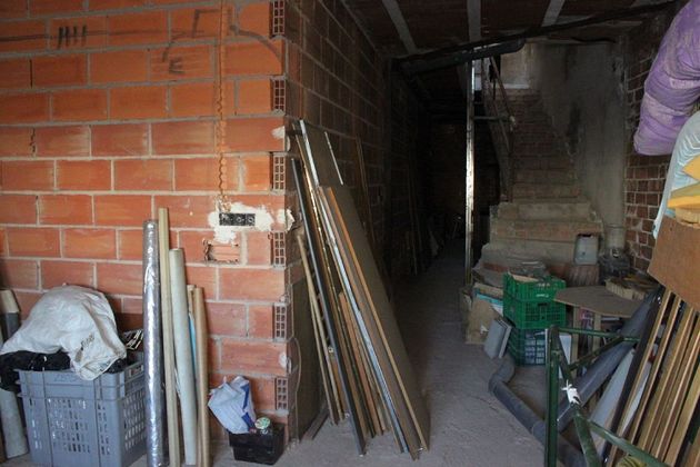 Foto 2 de Piso en venta en calle Misericordia de 2 habitaciones con terraza y garaje
