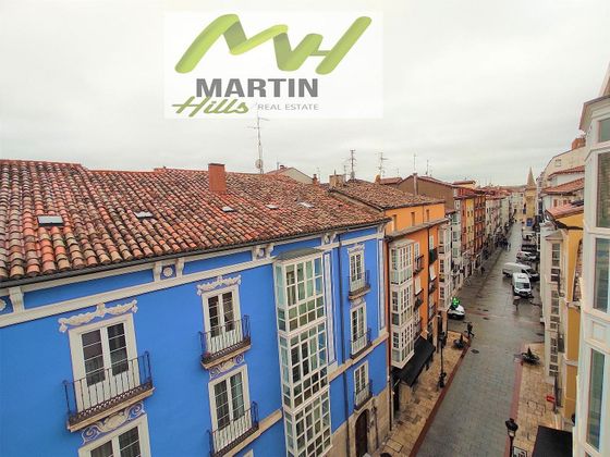 Foto 1 de Dúplex en venda a Centro - Burgos de 3 habitacions amb balcó i calefacció