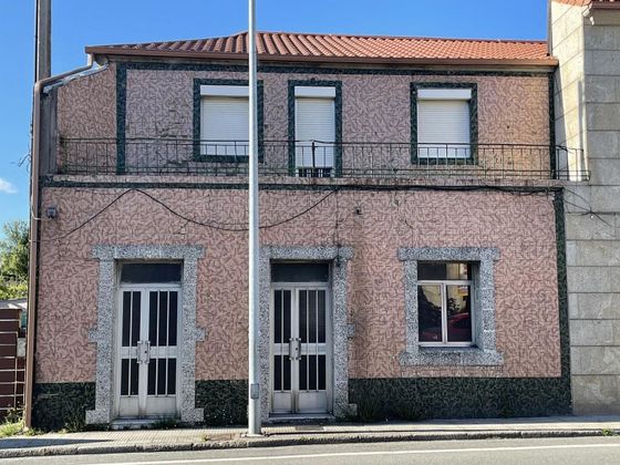 Foto 1 de Casa en venda a Sobradelo - Rosaleda de 1 habitació amb terrassa