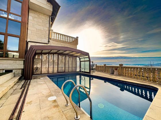 Foto 1 de Xalet en venda a Arealonga - Tabanca Badiña de 5 habitacions amb terrassa i piscina