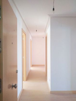 Foto 2 de Piso en venta en Almazán de 3 habitaciones con terraza y balcón