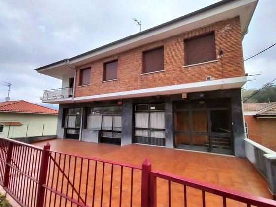 Foto 1 de Casa en venta en Galdakao de 3 habitaciones con terraza y balcón