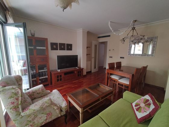 Foto 2 de Ático en alquiler en Villacerrada - Centro de 2 habitaciones con terraza y muebles