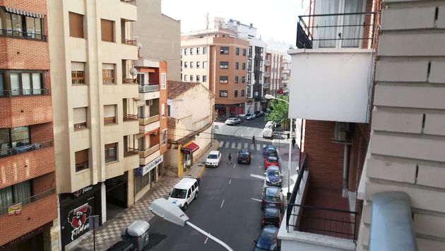 Foto 1 de Alquiler de piso en Carretas - Huerta de Marzo - La Pajarita de 1 habitación con muebles y balcón