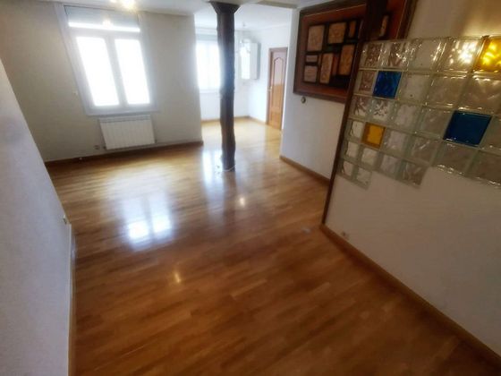 Foto 2 de Ático en venta en Centro - Vitoria-Gasteiz de 2 habitaciones con terraza y calefacción