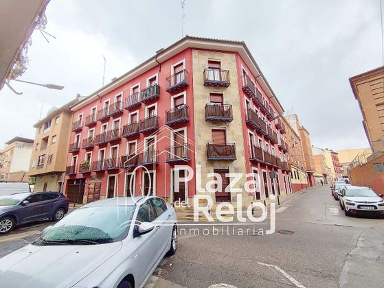 Foto 1 de Pis en venda a calle Santo Domingo de 2 habitacions amb terrassa i garatge