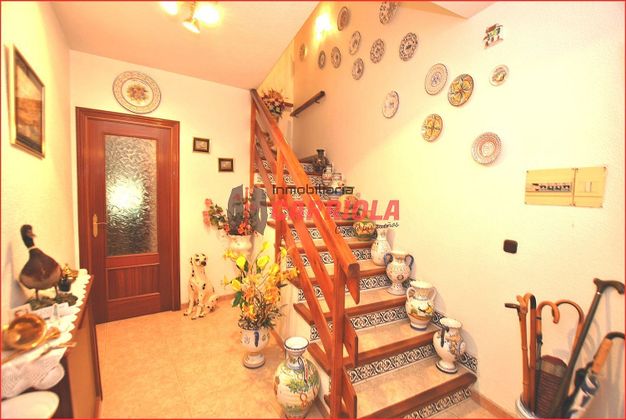 Foto 2 de Casa adossada en venda a Quismondo de 7 habitacions amb garatge i aire acondicionat