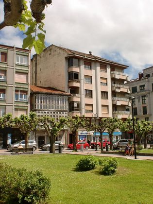 Foto 1 de Pis en venda a plaza Alfonso X El Sabio de 3 habitacions amb terrassa i balcó