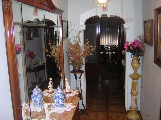 Foto 2 de Piso en venta en calle Marqués de San Feliz de 3 habitaciones con calefacción y ascensor