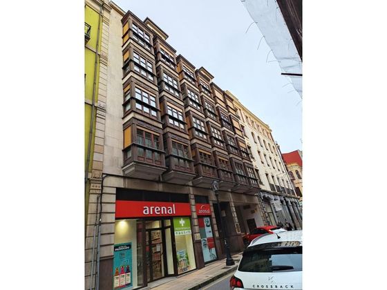 Foto 1 de Venta de piso en Centro - Gijón de 3 habitaciones con garaje y balcón