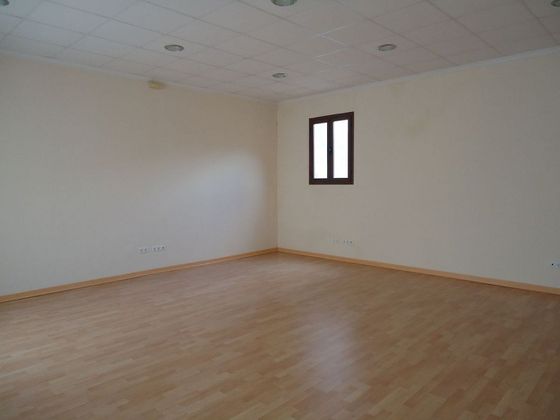 Foto 2 de Oficina en alquiler en Manzanares de 50 m²