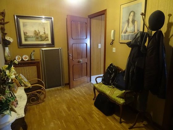 Foto 2 de Casa en venda a Manzanares de 5 habitacions amb terrassa i mobles