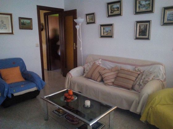 Foto 2 de Pis en venda a Manzanares de 3 habitacions amb terrassa i mobles