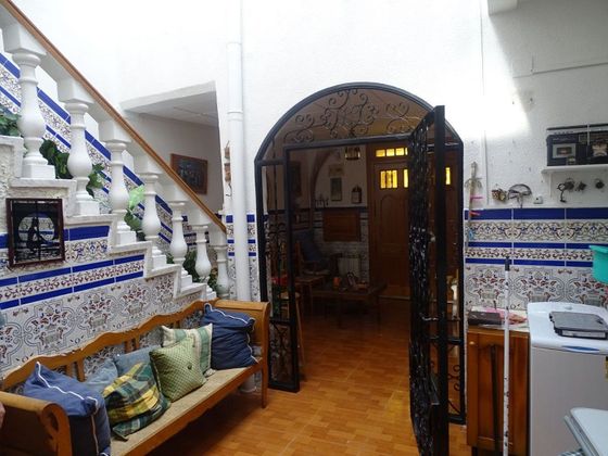 Foto 2 de Casa en venta en Manzanares de 4 habitaciones con muebles y calefacción