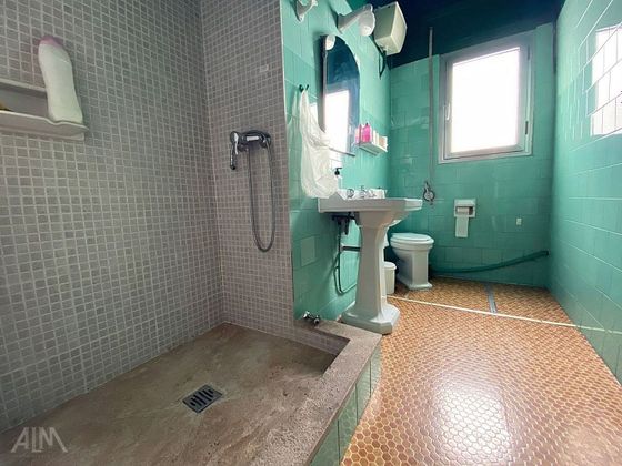 Foto 1 de Piso en venta en Manzanares de 6 habitaciones con calefacción