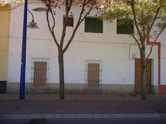 Foto 1 de Casa en venda a Manzanares de 1 habitació i 370 m²
