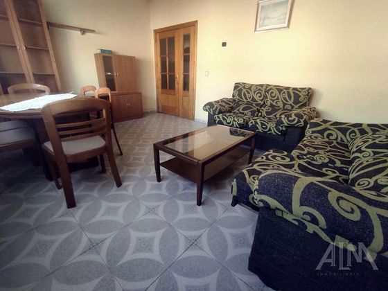 Foto 1 de Piso en venta en Manzanares de 3 habitaciones con balcón y aire acondicionado
