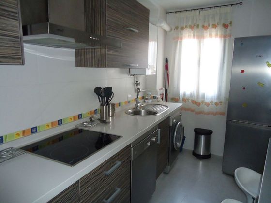 Foto 2 de Dúplex en venta en Manzanares de 2 habitaciones con terraza y garaje