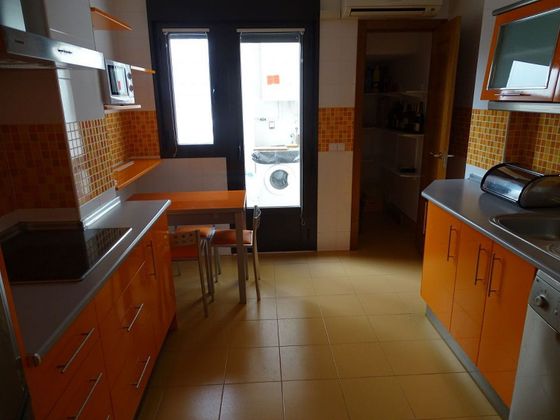 Foto 2 de Dúplex en venta en Manzanares de 4 habitaciones con terraza y aire acondicionado