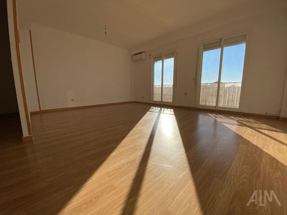 Foto 1 de Pis en venda a Manzanares de 3 habitacions amb terrassa i aire acondicionat
