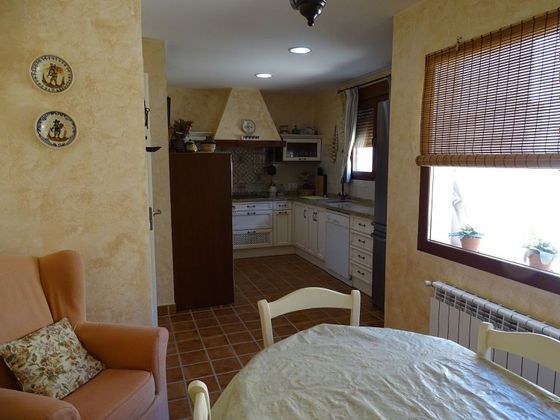 Foto 2 de Casa en venda a Manzanares de 4 habitacions amb terrassa i balcó