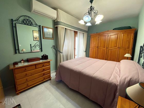 Foto 2 de Casa en venta en Manzanares de 3 habitaciones con terraza y aire acondicionado