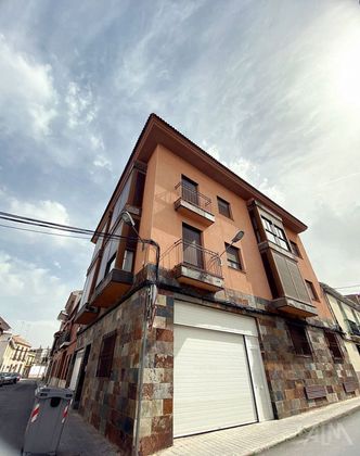 Foto 1 de Dúplex en venta en Manzanares de 4 habitaciones con terraza y garaje