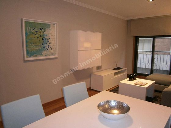 Foto 2 de Pis en venda a Zona de Plaza de Barcelos de 2 habitacions amb garatge i calefacció