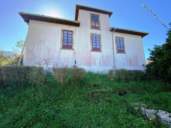 Foto 1 de Chalet en venta en Ribadesella de 4 habitaciones con terraza y jardín