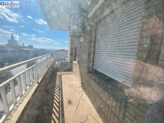 Foto 2 de Pis en venda a calle Talavera de 4 habitacions amb terrassa