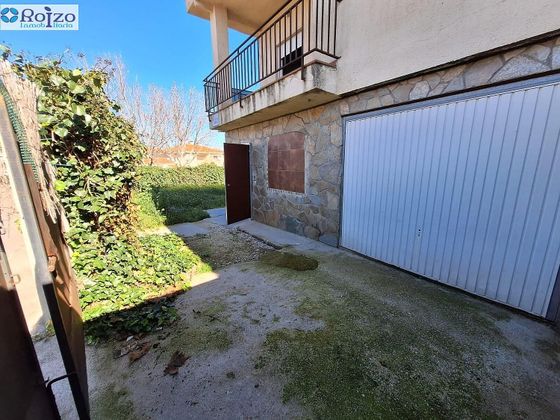 Foto 1 de Venta de casa en urbanización Monteviejo de 3 habitaciones con terraza y garaje