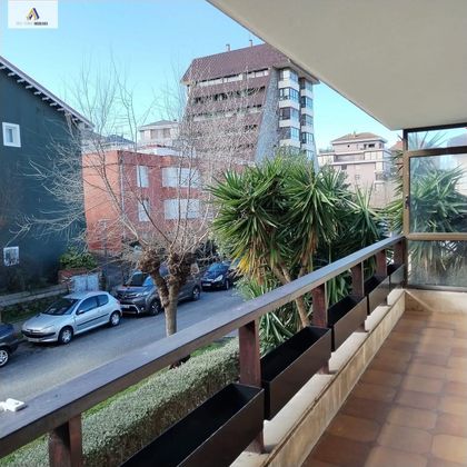 Foto 1 de Pis en lloguer a El Sardinero de 2 habitacions amb terrassa i jardí