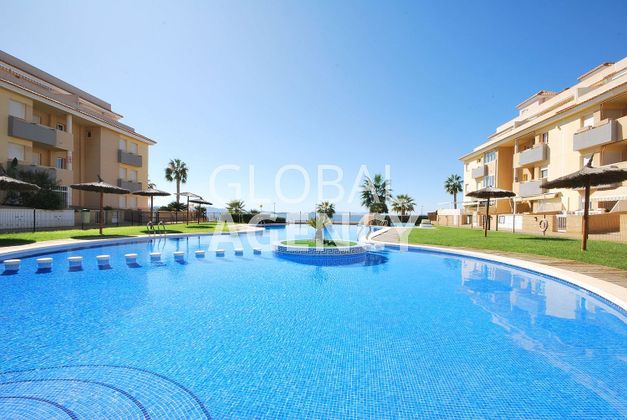 Foto 2 de Ático en venta en Playa de las Gaviotas-El Pedrucho de 3 habitaciones con terraza y piscina
