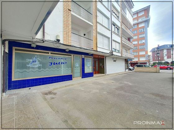 Foto 2 de Local en venda a calle Santander de 70 m²