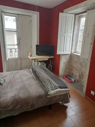 Foto 2 de Casa en venda a calle Da Algalia de Arriba de 5 habitacions amb balcó