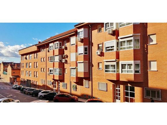 Foto 1 de Pis en venda a Constitución-El Balconcillo de 4 habitacions amb garatge i balcó