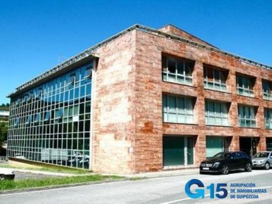 Foto 1 de Alquiler de oficina en calle Oria Etorbidea de 100 m²
