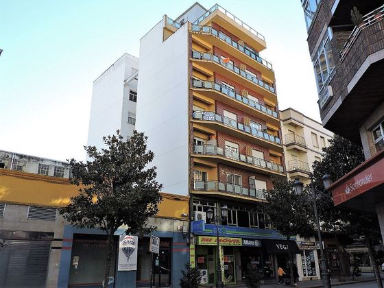 Foto 2 de Pis en venda a avenida De España de 3 habitacions amb terrassa i calefacció