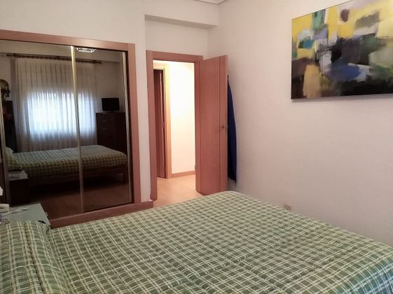 Foto 2 de Pis en venda a Centro - Logroño de 3 habitacions amb terrassa i aire acondicionat