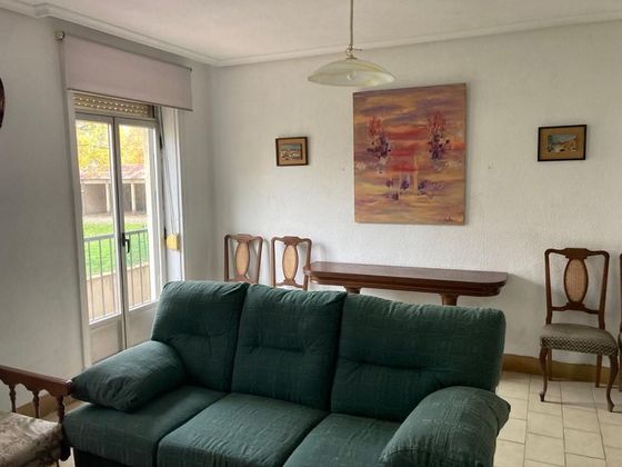 Foto 1 de Piso en venta en La Chantría - La Lastra de 3 habitaciones con terraza y calefacción