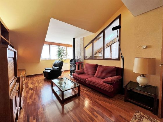 Foto 2 de Ático en venta en Centro - Vitoria-Gasteiz de 2 habitaciones con calefacción y ascensor