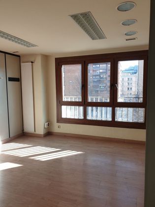 Foto 1 de Alquiler de oficina en calle Sandoval de 120 m²