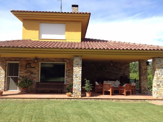 Foto 1 de Xalet en venda a Santa Marta de Tormes de 4 habitacions amb terrassa i piscina