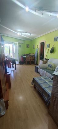 Foto 2 de Piso en venta en Villamayor de 2 habitaciones con terraza y garaje