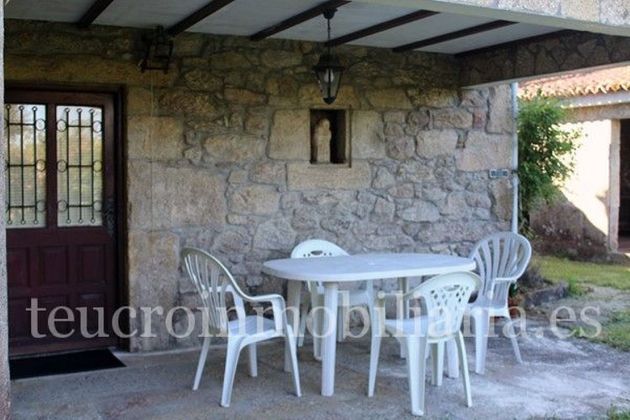 Foto 2 de Casa en venda a Moraña de 4 habitacions amb terrassa i piscina