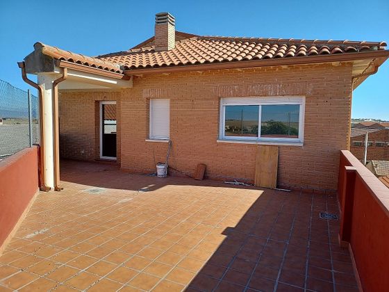 Foto 2 de Àtic en venda a Santa Olalla de 1 habitació amb terrassa i garatge